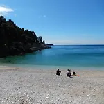 Spacious By The Sea 8+4 * 풀라