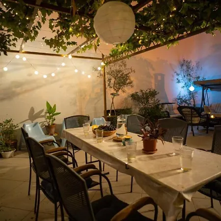 Spacious By The Sea 8+4 Daire Pula