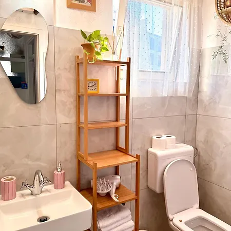 Spacious By The Sea 8+4 * פולה