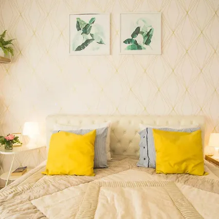 דירה Spacious By The Sea 8+4 *