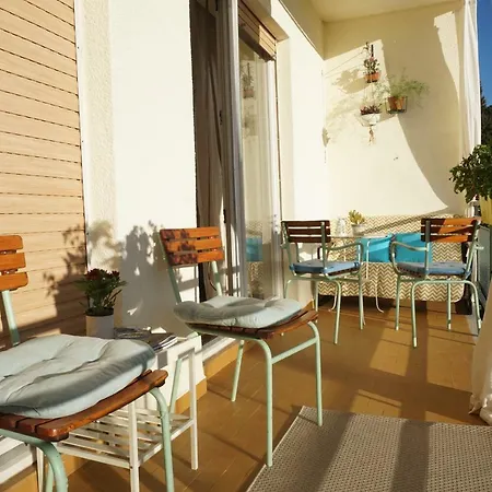 Spacious By The Sea 8+4