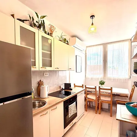 Spacious By The Sea 8+4