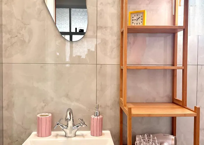 Spacious By The Sea 8+4 * Pula