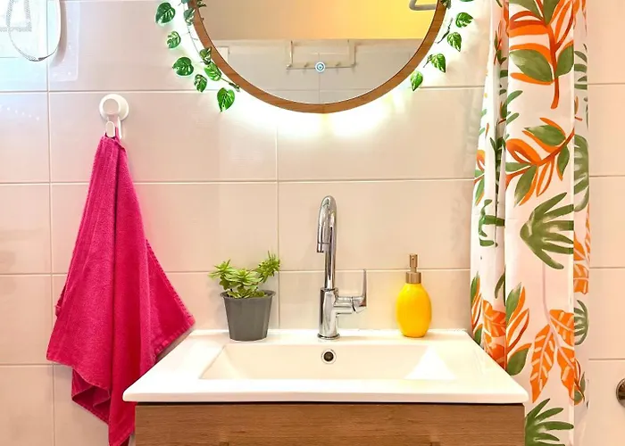 Spacious By The Sea 8+4 Pula