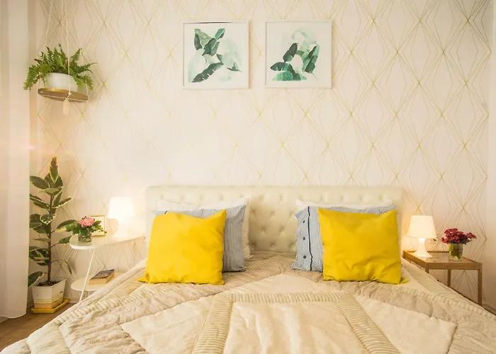 Apartment Spacious By The Sea 8+4 *