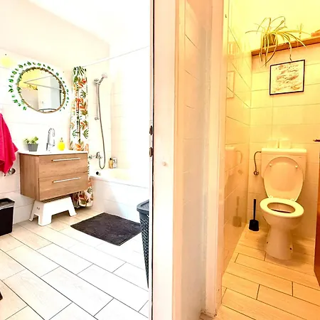 Spacious By The Sea 8+4 Appartement *